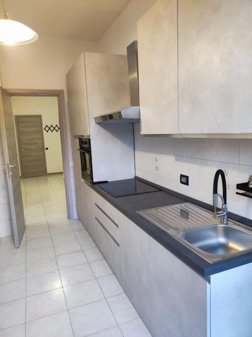 Ferienwohnung Casa Zeus Monza Exterior foto