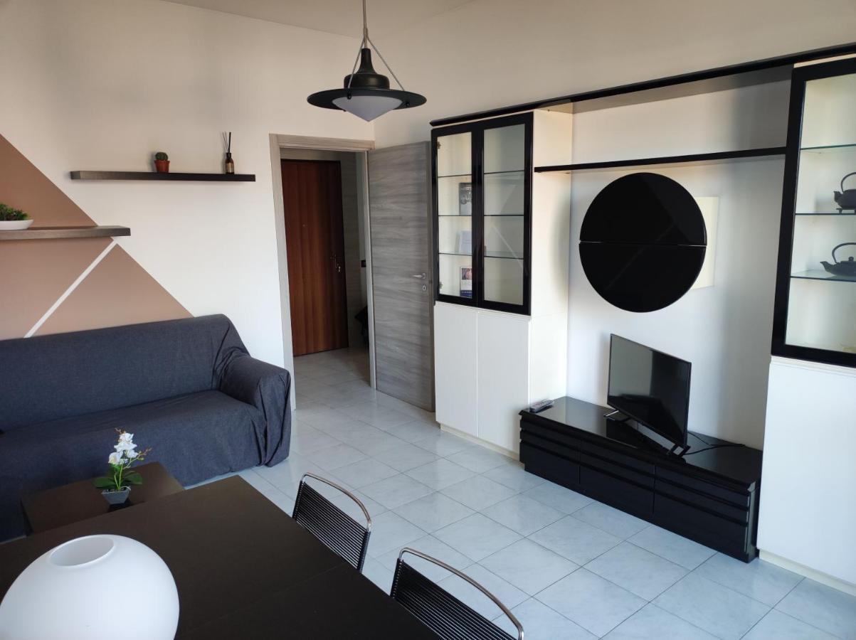 Ferienwohnung Casa Zeus Monza Exterior foto
